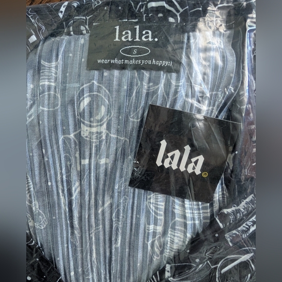 NWT - Dressed In LALA Interstellar Plissé Top and Pants - Picture 9 of 12